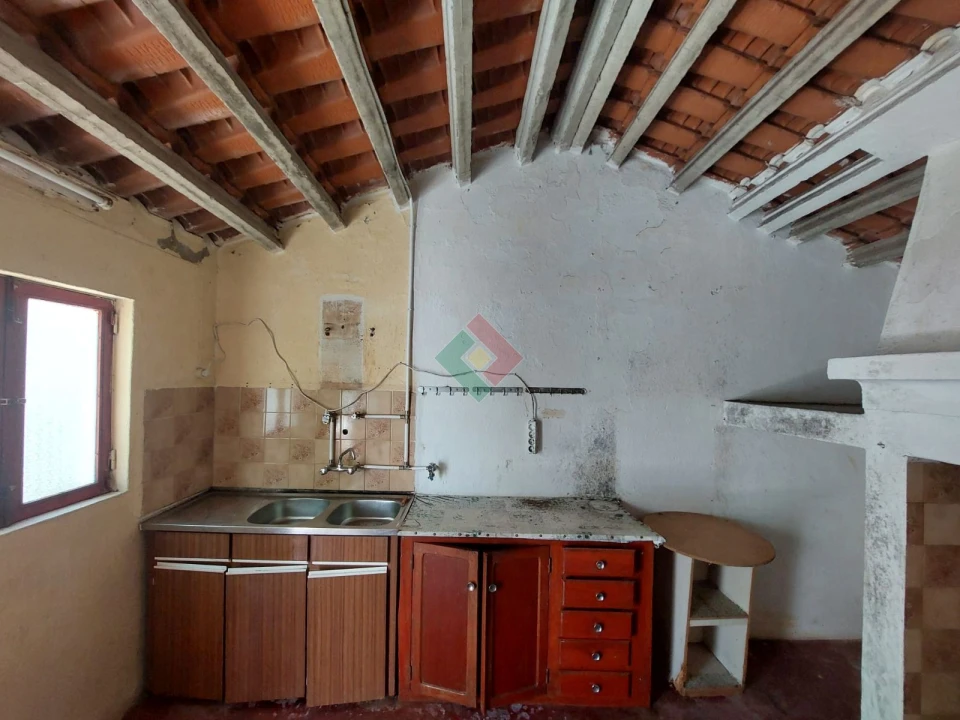 Moradia T4 para Venda em São Salvador da Aramenha Foto 14