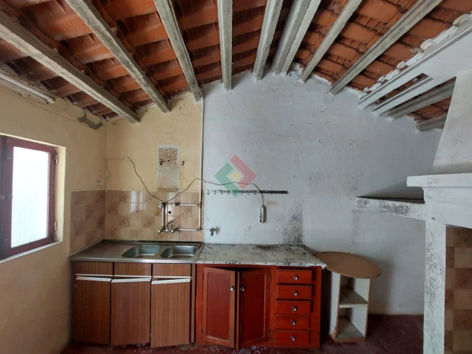 Moradia T4 para Venda em São Salvador da Aramenha Foto 14