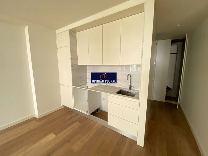 Apartamento T1 para Venda em Cedofeita, Santo Ildefonso, Sé, Miragaia, São Nicolau e Vitória Foto 11