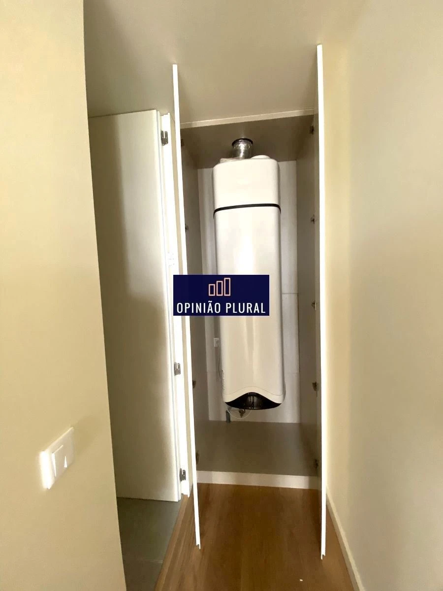 Apartamento T1 para Venda em Cedofeita, Santo Ildefonso, Sé, Miragaia, São Nicolau e Vitória Foto 13