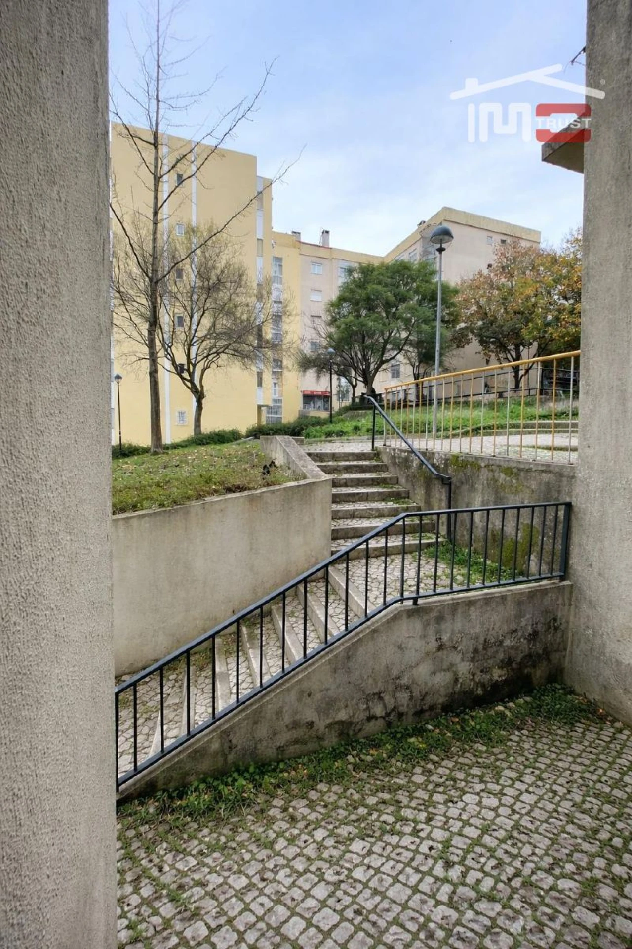 Apartamento T4 para Venda em Águas Livres Foto 16