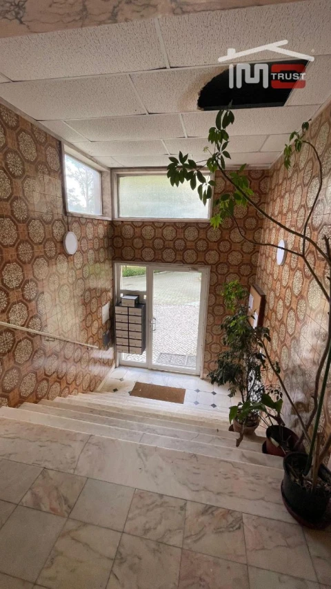 Apartamento T4 para Venda em Águas Livres