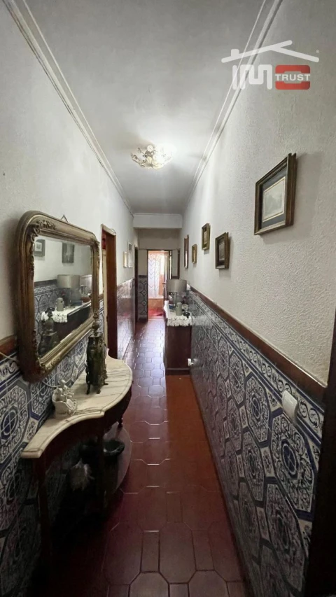 Apartamento T4 para Venda em Águas Livres