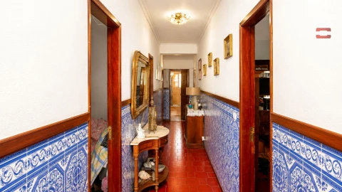 Apartamento T4 para Venda em Águas Livres