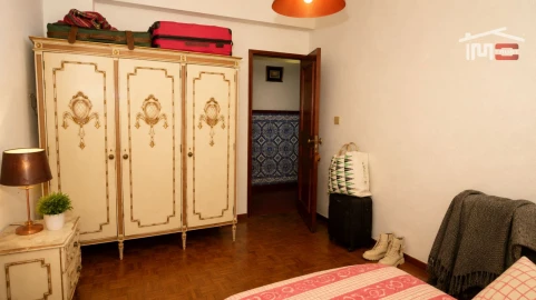 Apartamento T4 para Venda em Águas Livres