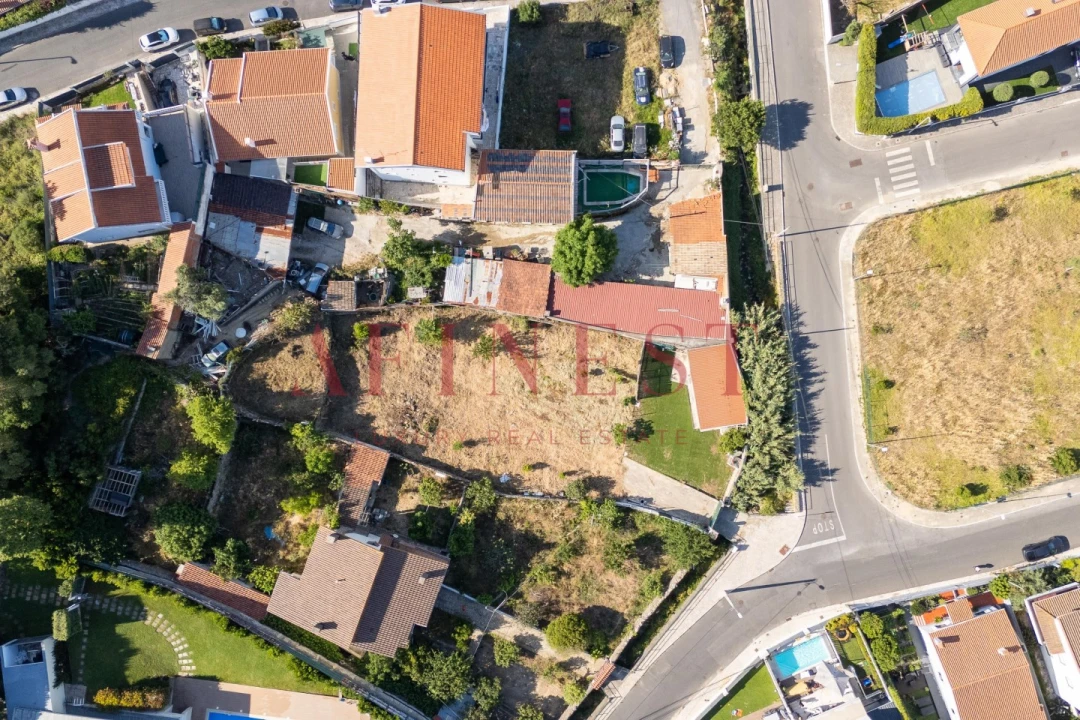 Terreno para Venda em Alcabideche Foto 2