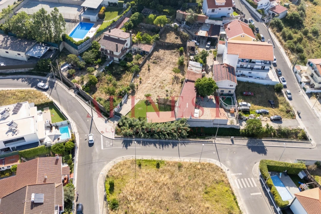 Terreno para Venda em Alcabideche Foto 10