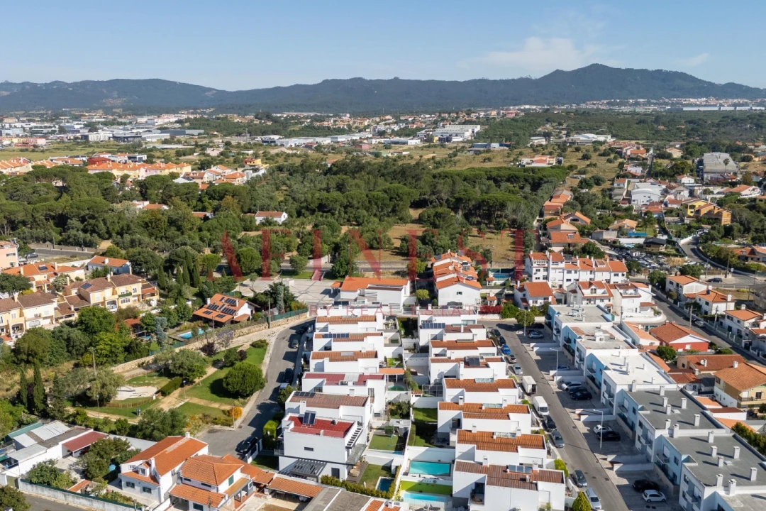 Terreno para Venda em Alcabideche Foto 14