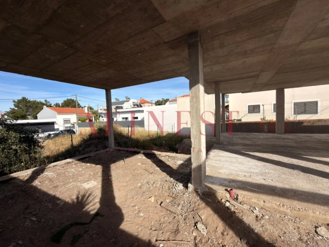 Moradia T3 para Venda em Fernao Ferro Foto 6