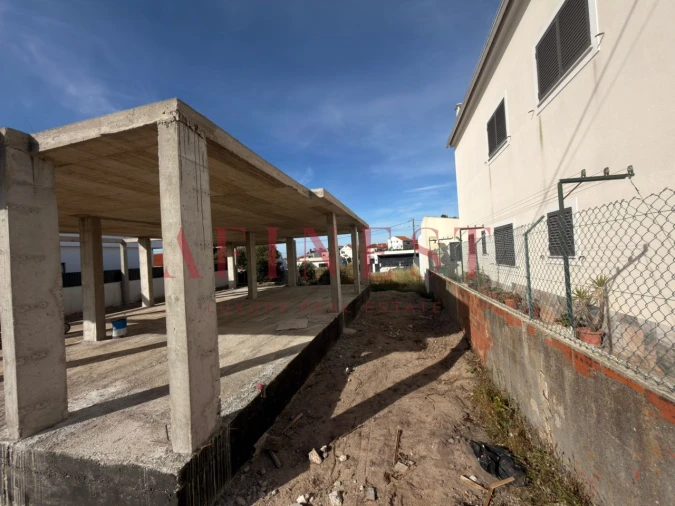 Moradia T3 para Venda em Fernao Ferro Foto 15
