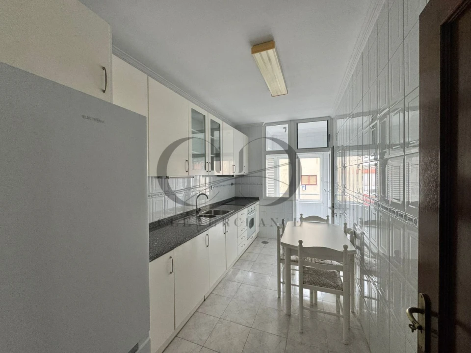 Quarto para Arrendamento em Rio Tinto Foto 3