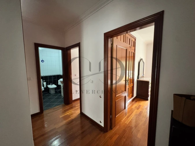 Quarto para Arrendamento em Rio Tinto Foto 11
