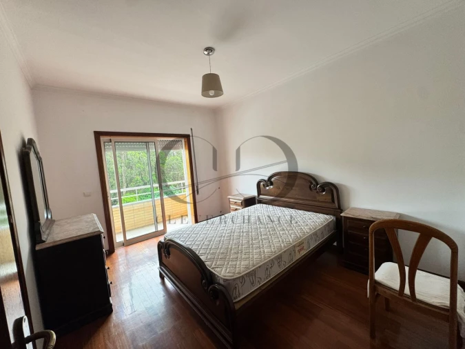 Quarto para Arrendamento em Rio Tinto Foto 12