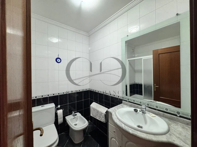 Quarto para Arrendamento em Rio Tinto Foto 16