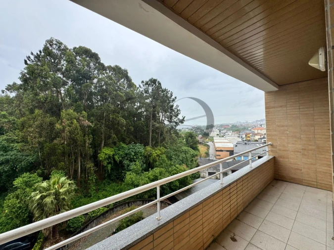 Quarto para Arrendamento em Rio Tinto Foto 18