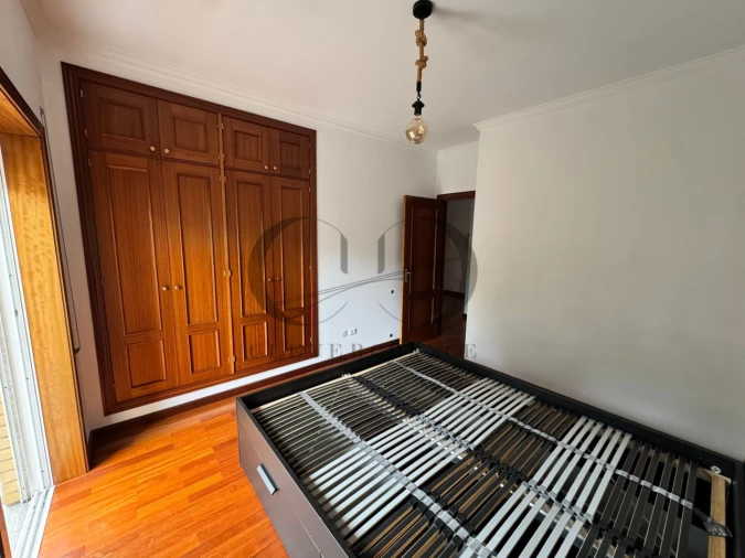 Quarto para Arrendamento em Rio Tinto Foto 19