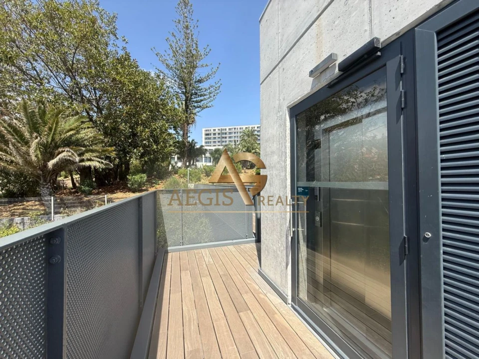 Apartamento T2 para Venda em São Martinho Foto 46