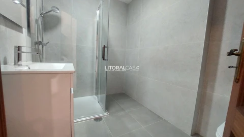 Apartamento T3 para Venda em Albergaria-A-Velha e Valmaior