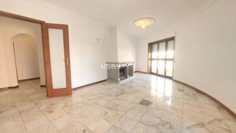 Apartamento T3 para Venda em Albergaria-A-Velha e Valmaior