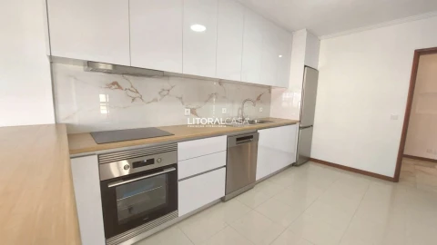 Apartamento T3 para Venda em Albergaria-A-Velha e Valmaior