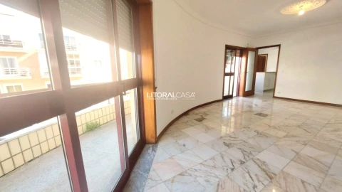 Apartamento T3 para Venda em Albergaria-A-Velha e Valmaior