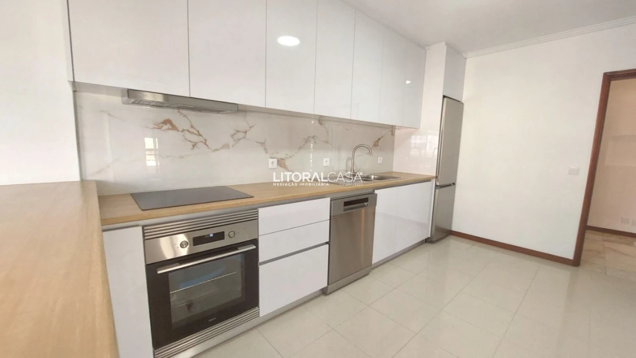 Apartamento T3 para Venda em Albergaria-A-Velha e Valmaior Foto 4