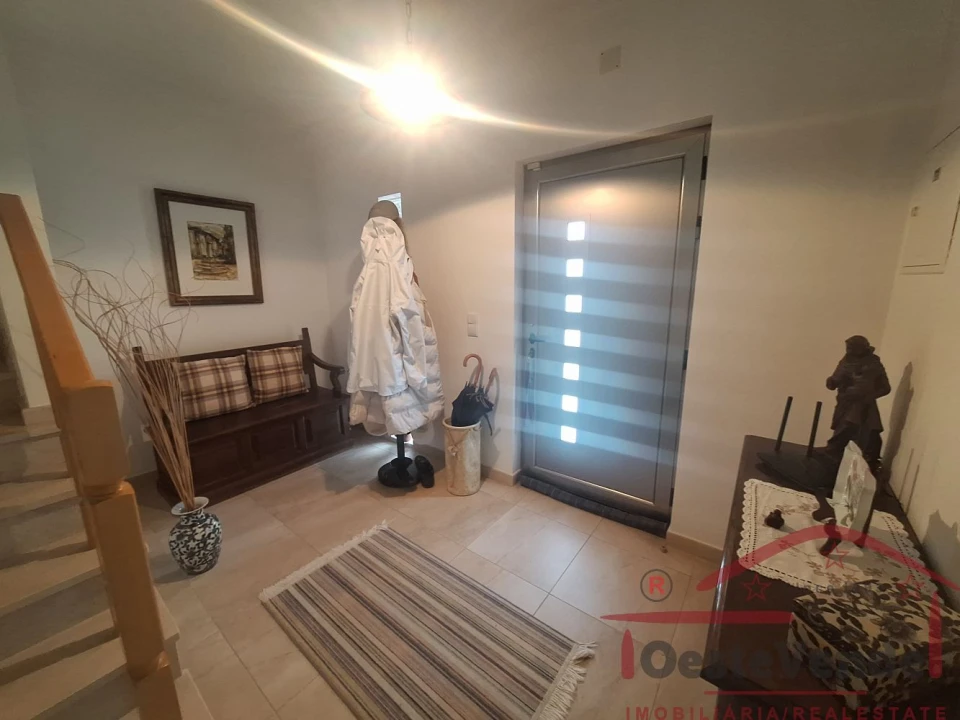 Moradia T4 para Venda em Cadaval e Pêro Moniz Foto 5