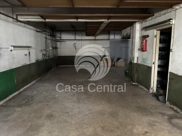 Loja para Venda em Falagueira-Venda Nova
