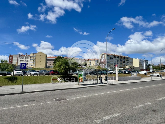 Loja para Venda em Falagueira-Venda Nova Foto 35