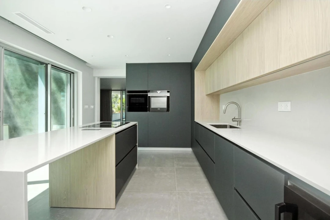 Apartamento T4 para Venda em Cascais e Estoril Foto 12
