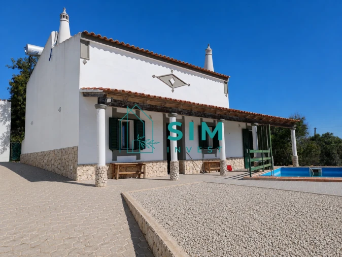 Moradia T3 para Venda em Quelfes Foto 3