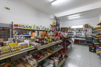 Loja para Trespasse em Alto do Seixalinho, Santo André e Verderena
