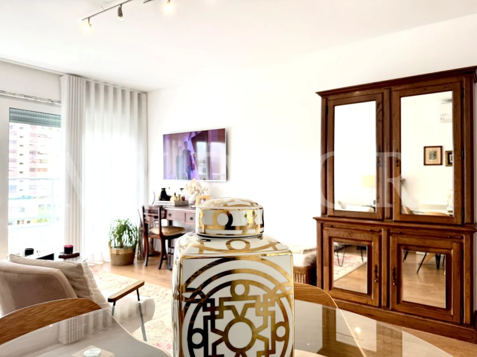 Apartamento T2 para Venda em Sacavém e Prior Velho Foto 4