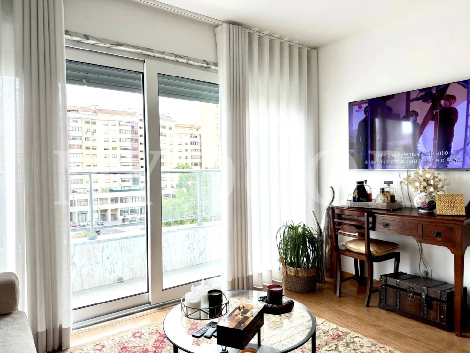 Apartamento T2 para Venda em Sacavém e Prior Velho Foto 5