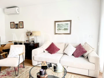 Apartamento T2 para Venda em Sacavém e Prior Velho
