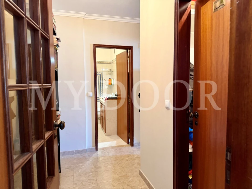 Apartamento T2 para Venda em Sacavém e Prior Velho Foto 17