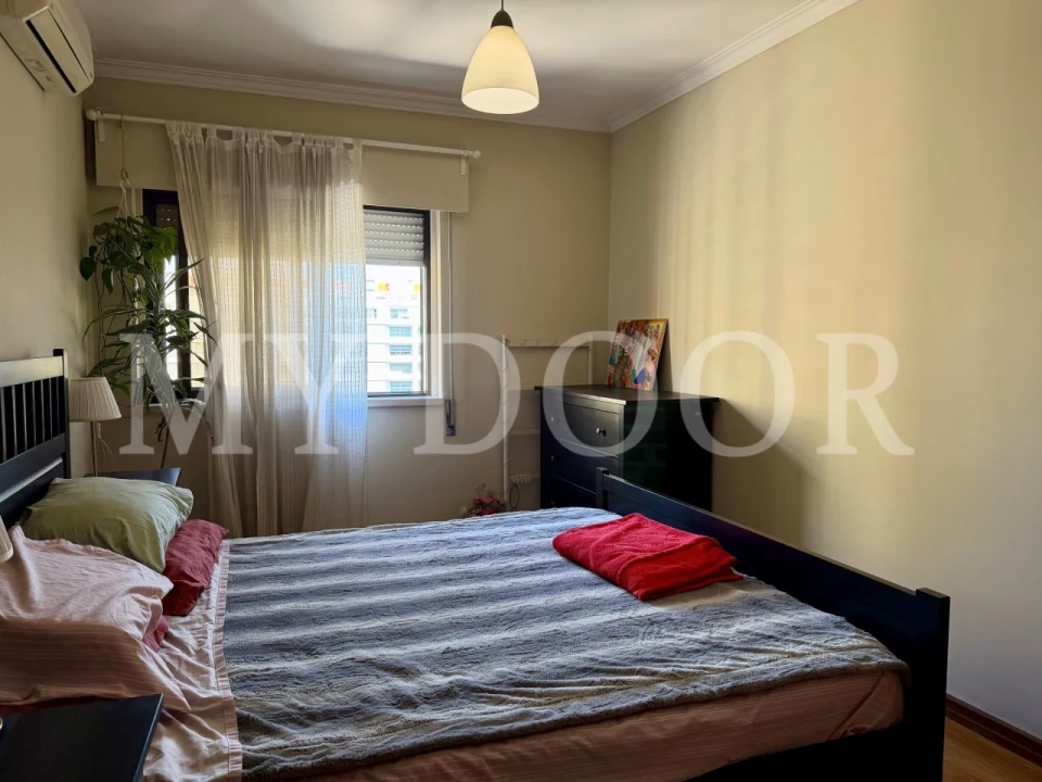 Apartamento T2 para Venda em Sacavém e Prior Velho Foto 25