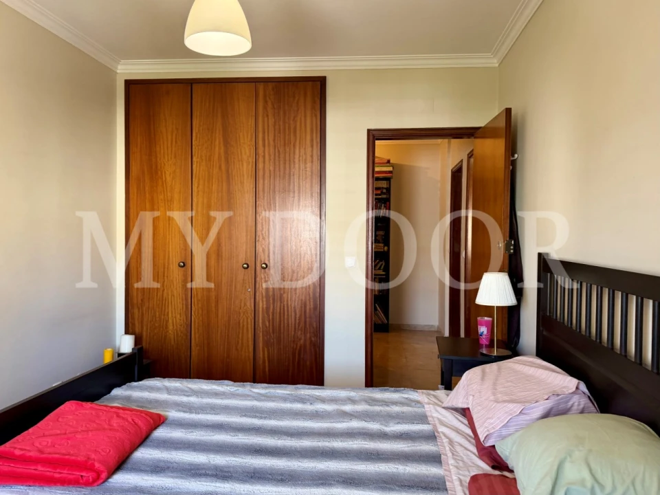 Apartamento T2 para Venda em Sacavém e Prior Velho Foto 28