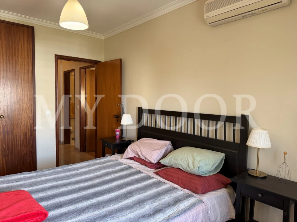 Apartamento T2 para Venda em Sacavém e Prior Velho Foto 30