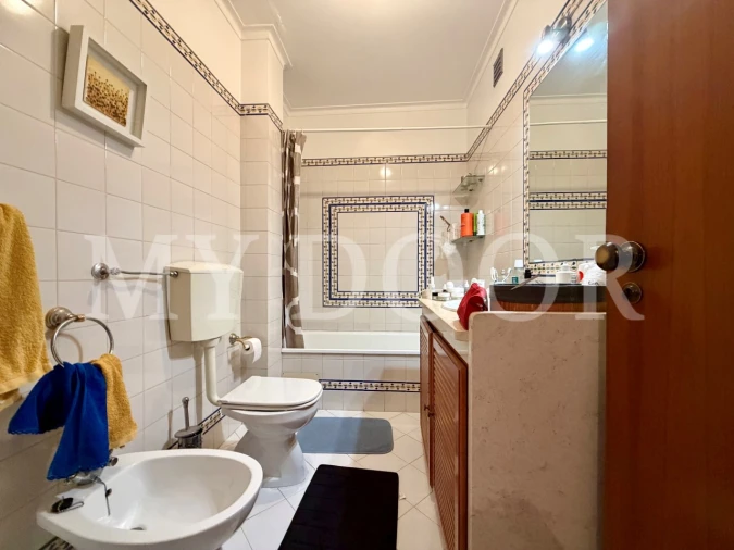 Apartamento T2 para Venda em Sacavém e Prior Velho Foto 18