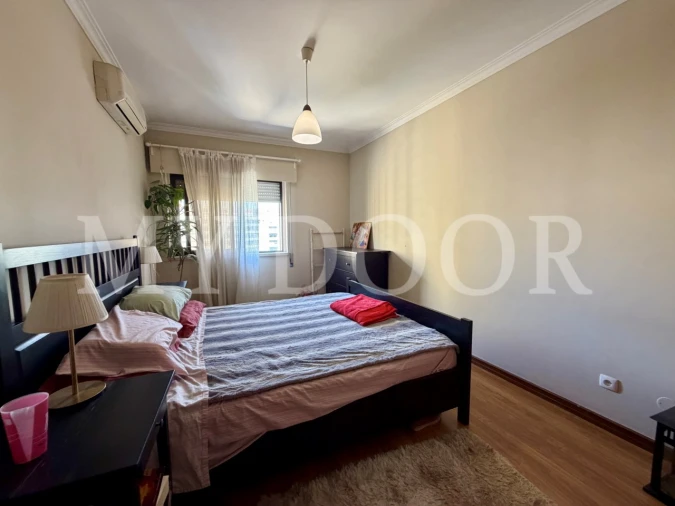 Apartamento T2 para Venda em Sacavém e Prior Velho Foto 24