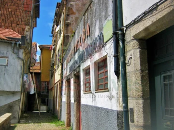 Armazém para Venda em Cedofeita, Santo Ildefonso, Sé, Miragaia, São Nicolau e Vitória
