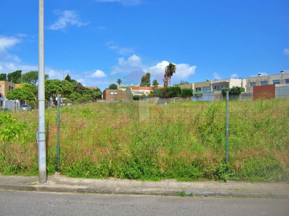Terreno para Venda em Matosinhos e Leça da Palmeira Foto 1
