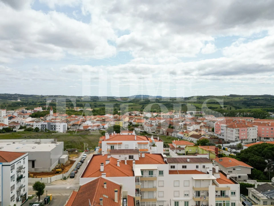 Apartamento T3 para Venda em Bombarral e Vale Covo Foto 25