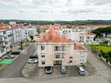 Apartamento T3 para Venda em Bombarral e Vale Covo