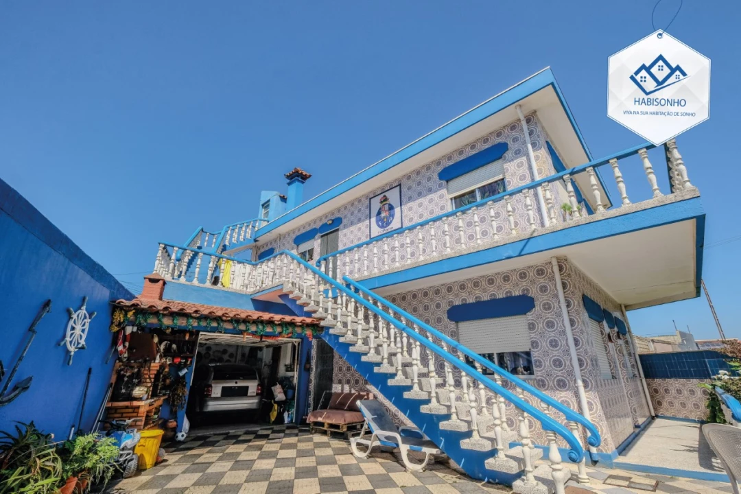Moradia T6 para Venda em Perafita, Lavra e Santa Cruz do Bispo Foto 1