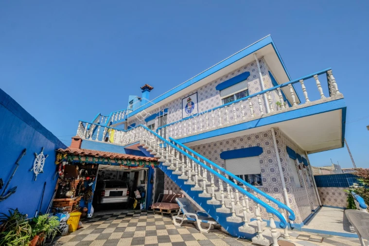 Moradia T6 para Venda em Perafita, Lavra e Santa Cruz do Bispo Foto 3