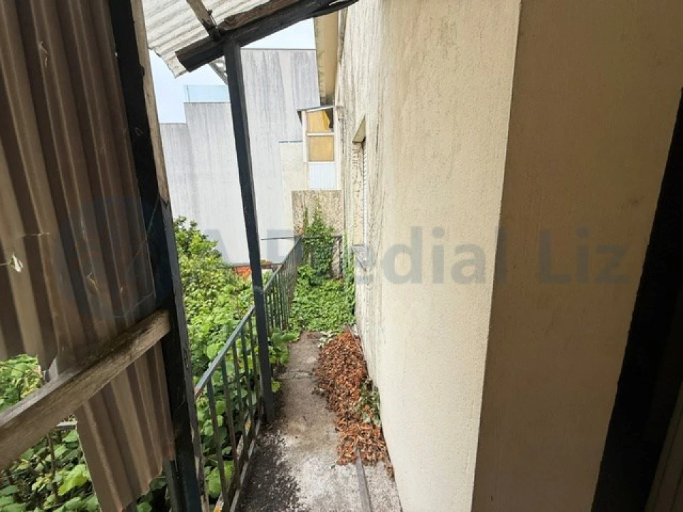 Apartamento T5 para Venda em Ramalde Foto 18