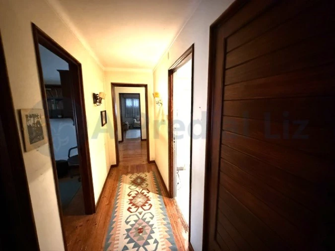 Apartamento T5 para Venda em Ramalde Foto 11
