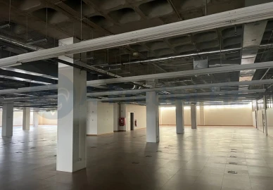 Armazém para Venda em Carnaxide e Queijas